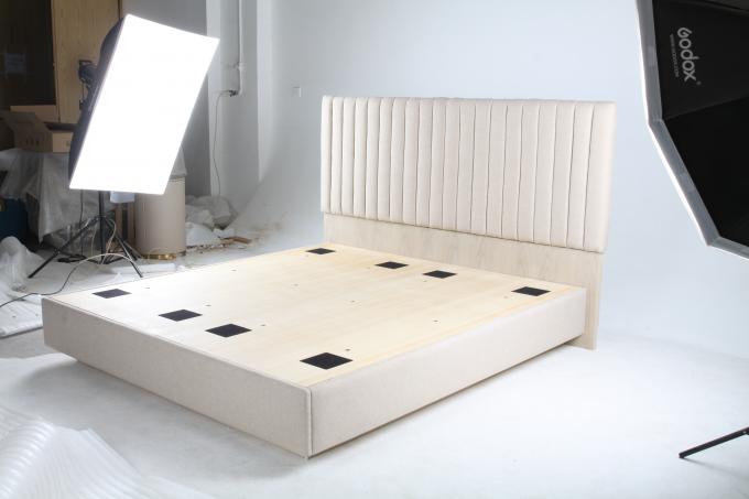 Metal Frame Luxury Hotel Bedroom Furniture Polyester Fabric Upholstered 3