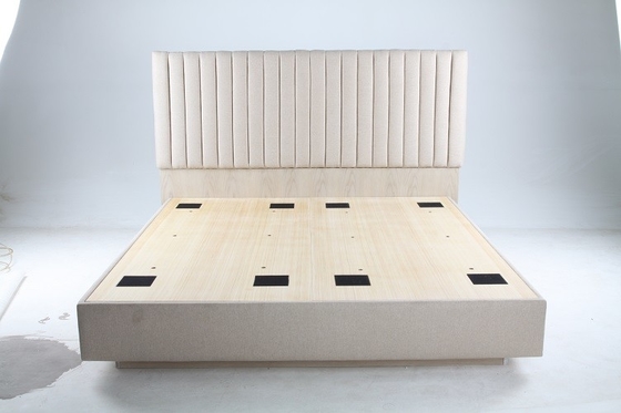 ভালো দাম Hotel Bedroom Furniture Sets Include Fixed Furniture White Color And King Bed অনলাইন