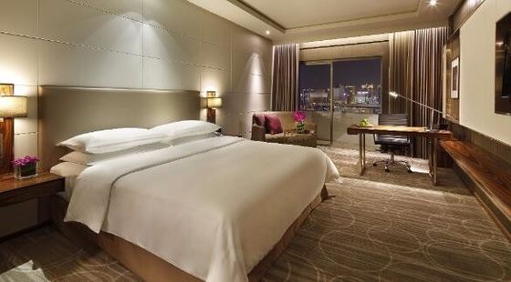 ভালো দাম 5 Star Luxury Hotel Bedroom Furniture King Size Headboard / Solid Walnut অনলাইন