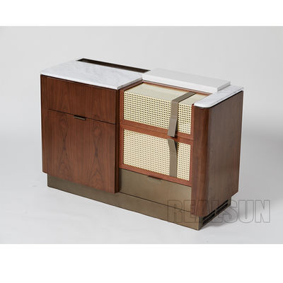 ভালো দাম Walnut Veneer Functional Console Hotel Room Dresser With Brushed Brass Metal Base অনলাইন