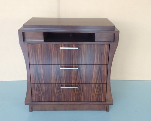 ভালো দাম JW Marriott Hotel Ebony Wood Veneer Hotel Room Dresser 3 Drawer Classicc Design অনলাইন