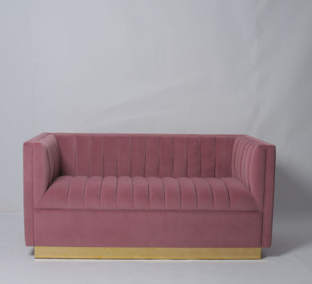 ভালো দাম Fashion Smoky Pink Velvet Tufted Sofa With Metal Base অনলাইন